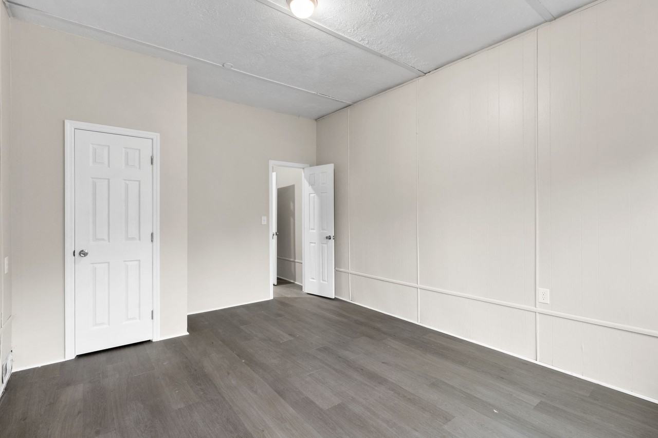 1493 Argon Ave #1 - Photo 6 of 18