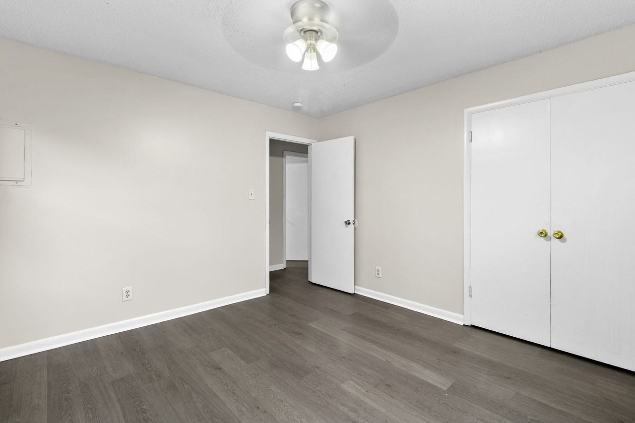 1493 Argon Ave #1 - Photo 7 of 18