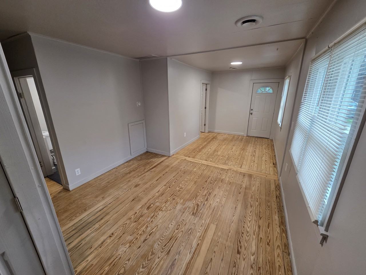 832 N Leroy St #1 - Photo 6 of 10
