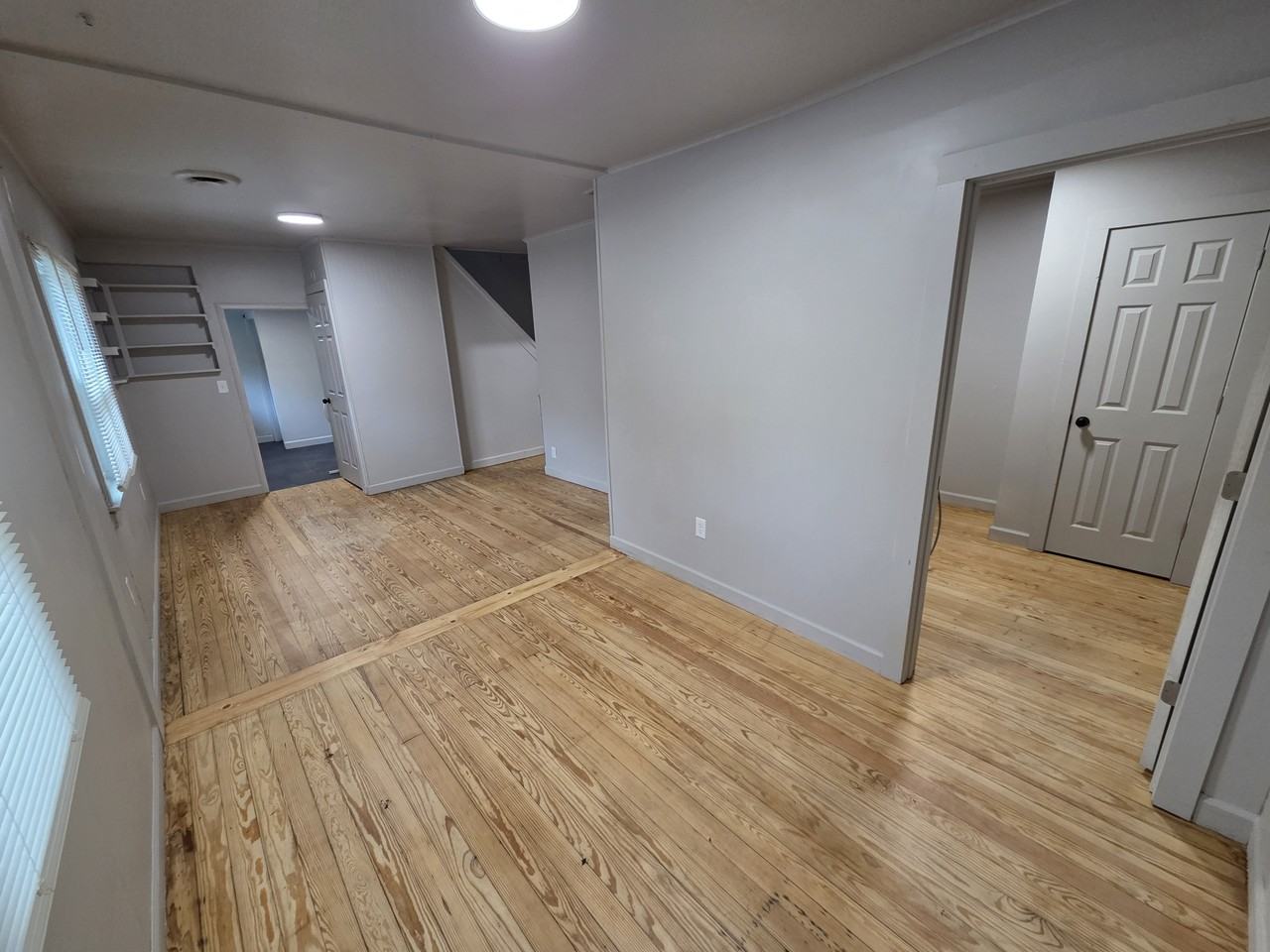 832 N Leroy St #1 - Photo 7 of 10