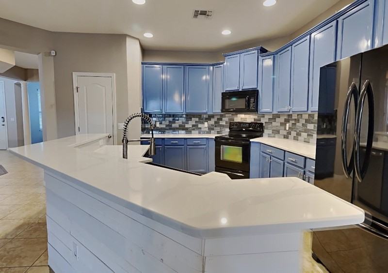 2131 Lacosta Pl - Photo 2 of 36