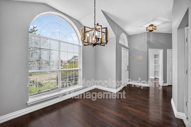11312 Promenade Rd - Photo 5 of 12
