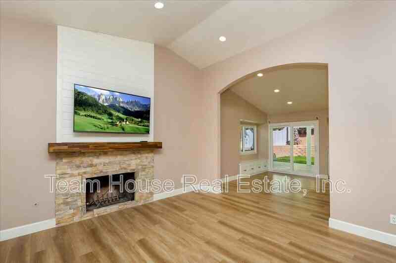 27725 Wakefield Rd - Photo 5 of 20