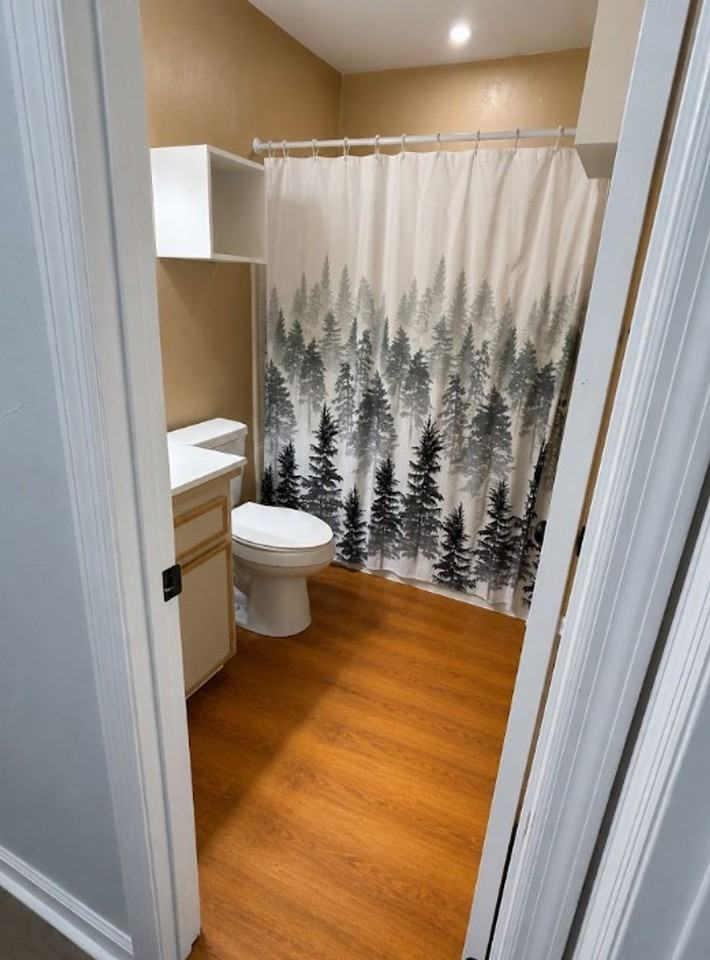 1280 High Rd - Photo 6 of 8