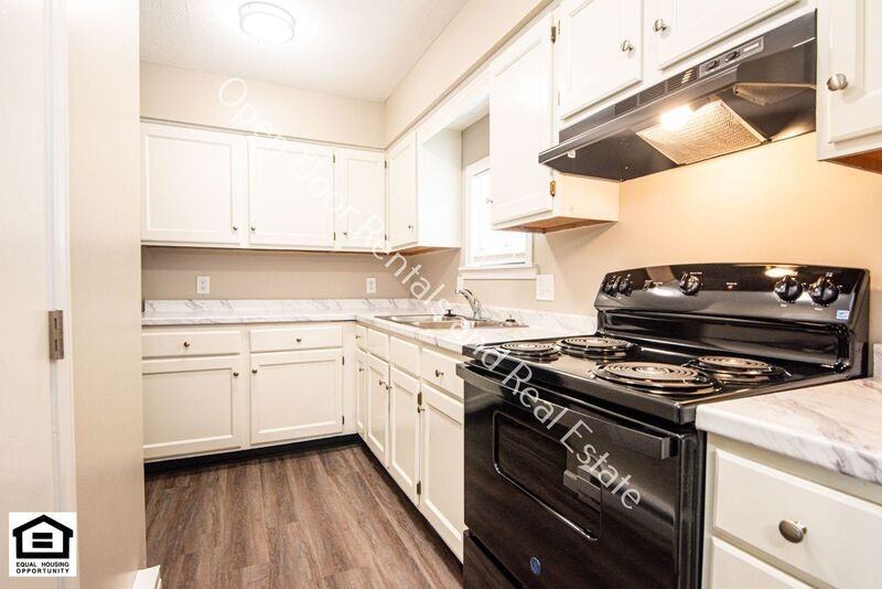 202 Autumn Hills Dr - Photo 7 of 13