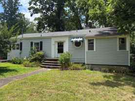 110 Locust Ct - Photo 1 of 1
