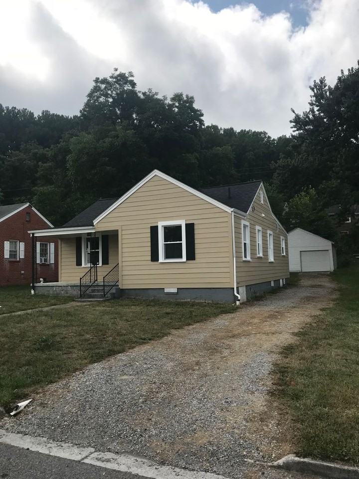 311 Clement St - Photo 3 of 27