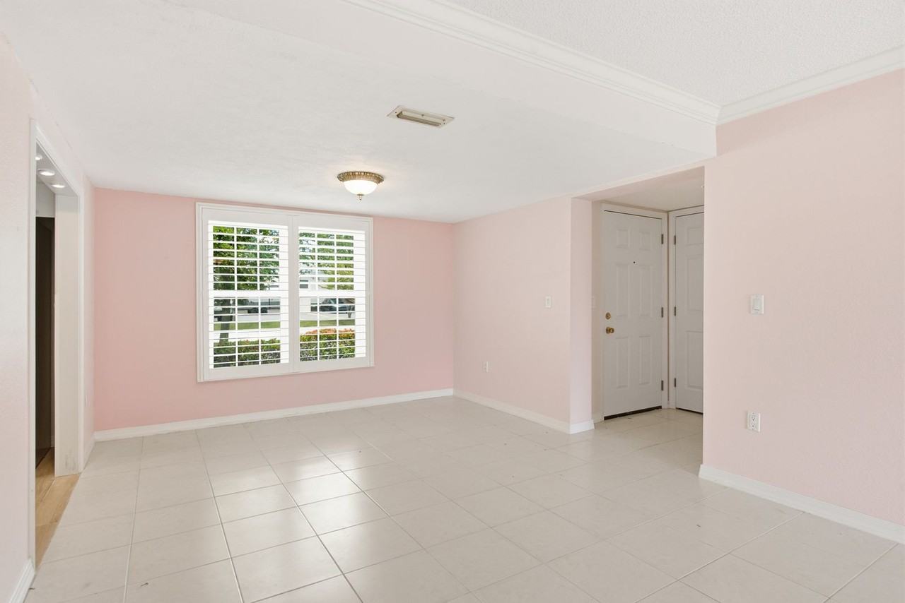 2453 Egret Blvd #1 - Photo 7 of 38