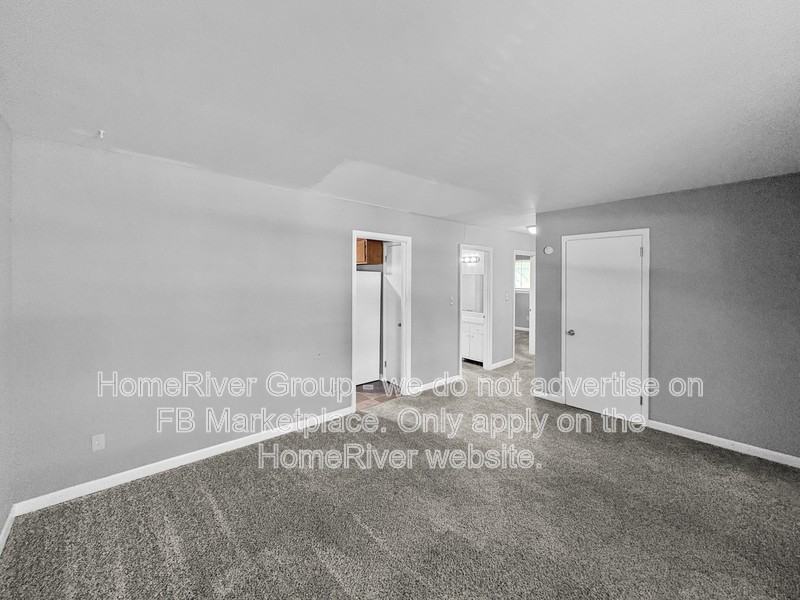 703 Barlow Way - Photo 4 of 19