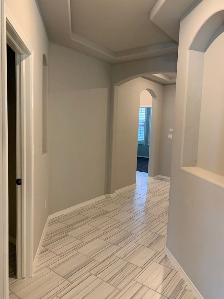 7420 Eagle Vista Dr - Photo 3 of 18