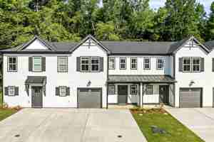 featured image of 919 Winslow Ct