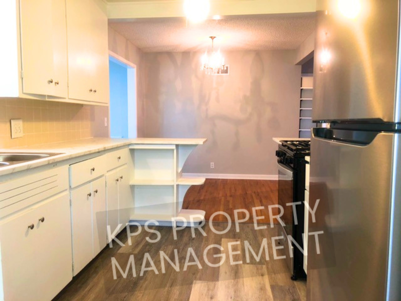 1714 Drollinger St - Photo 6 of 10