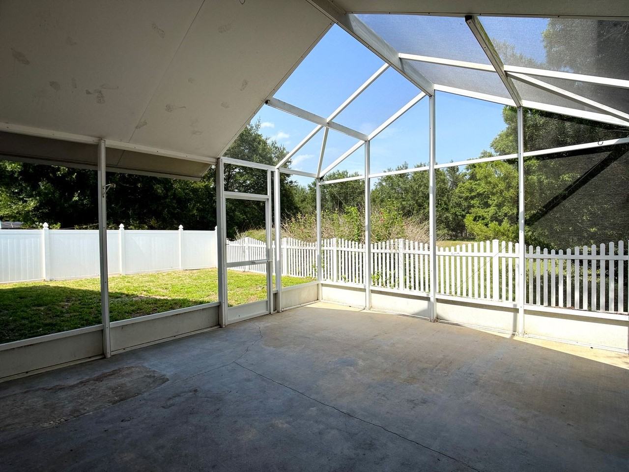 722 Windsor Estates Dr - Photo 4 of 33