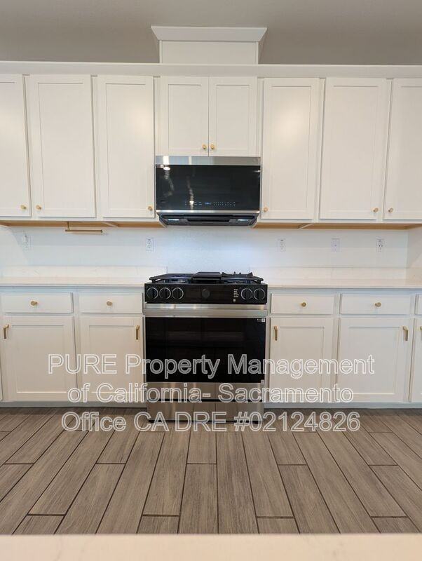 8840 Boes Way - Photo 4 of 21