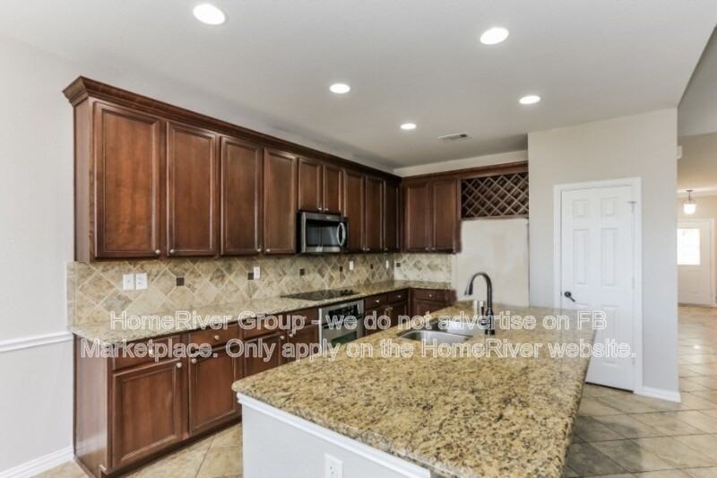 705 Champlain Ct - Photo 6 of 21