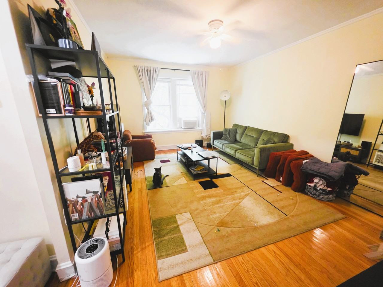 4800 N Hermitage Ave #1B - Photo 3 of 29
