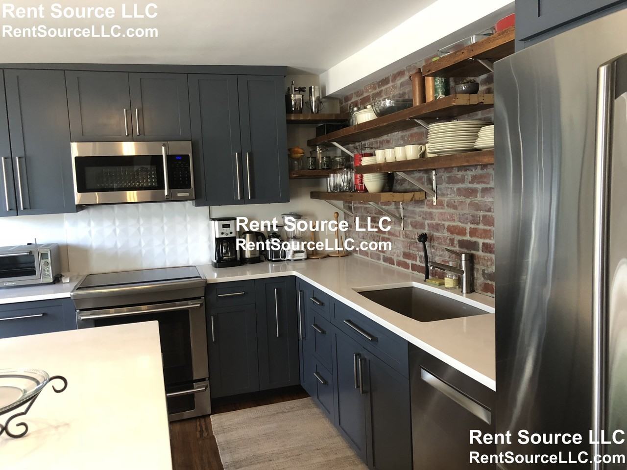 17 Everett St #B - Photo 4 of 26