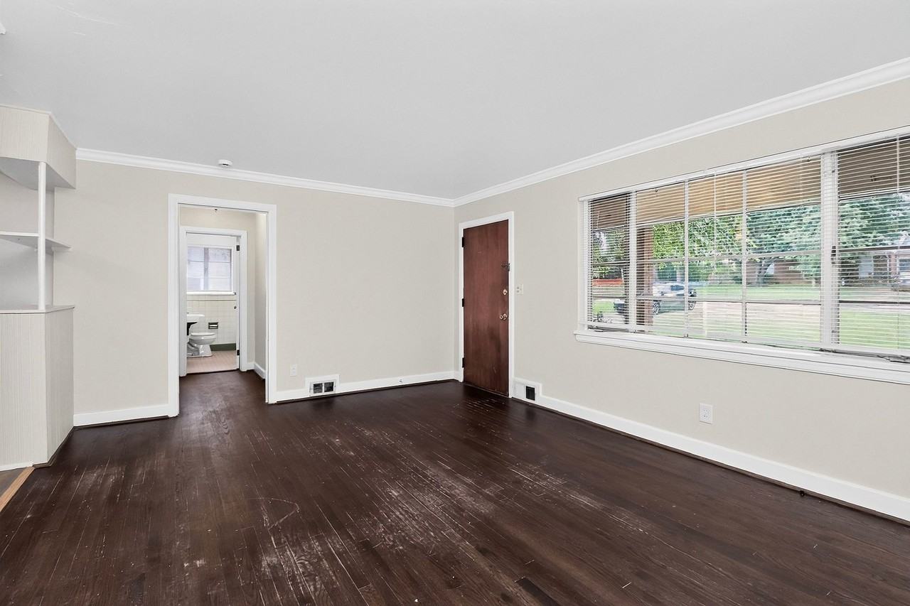 2642 Arnold Dr - Photo 3 of 16