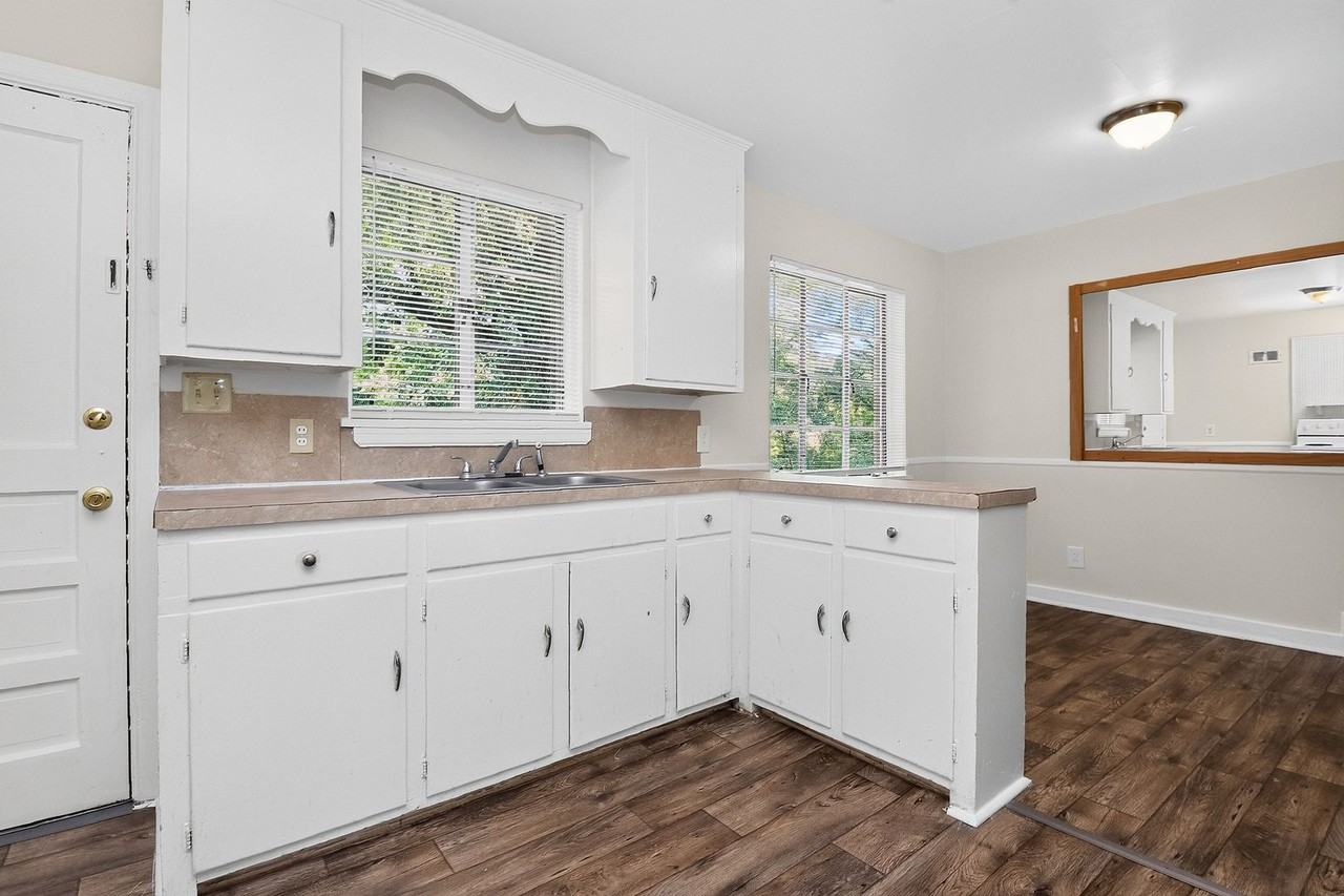 2642 Arnold Dr - Photo 6 of 16