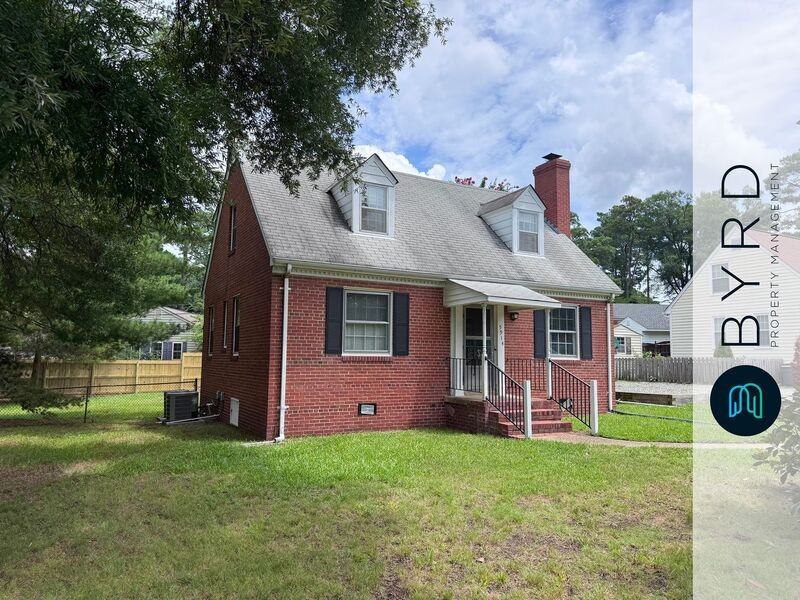 5914 Monument Ave - Photo 3 of 30