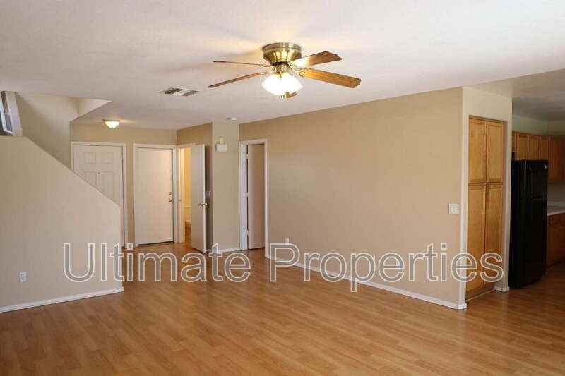 12237 W Larkspur Rd - Photo 4 of 25
