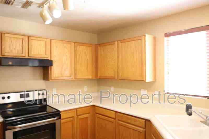 12237 W Larkspur Rd - Photo 6 of 25