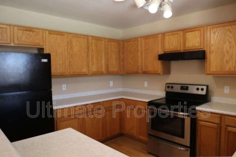 12237 W Larkspur Rd - Photo 7 of 25