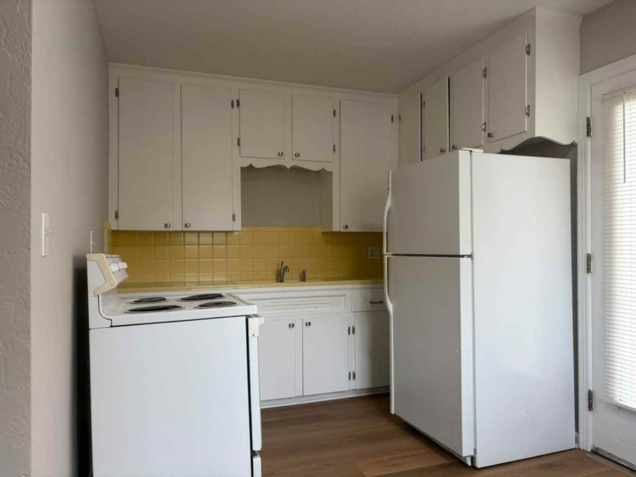 5304 15th Ave S - Photo 6 of 26