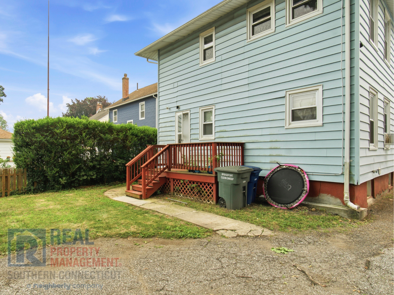 92 Aldine Ave - Photo 2 of 18
