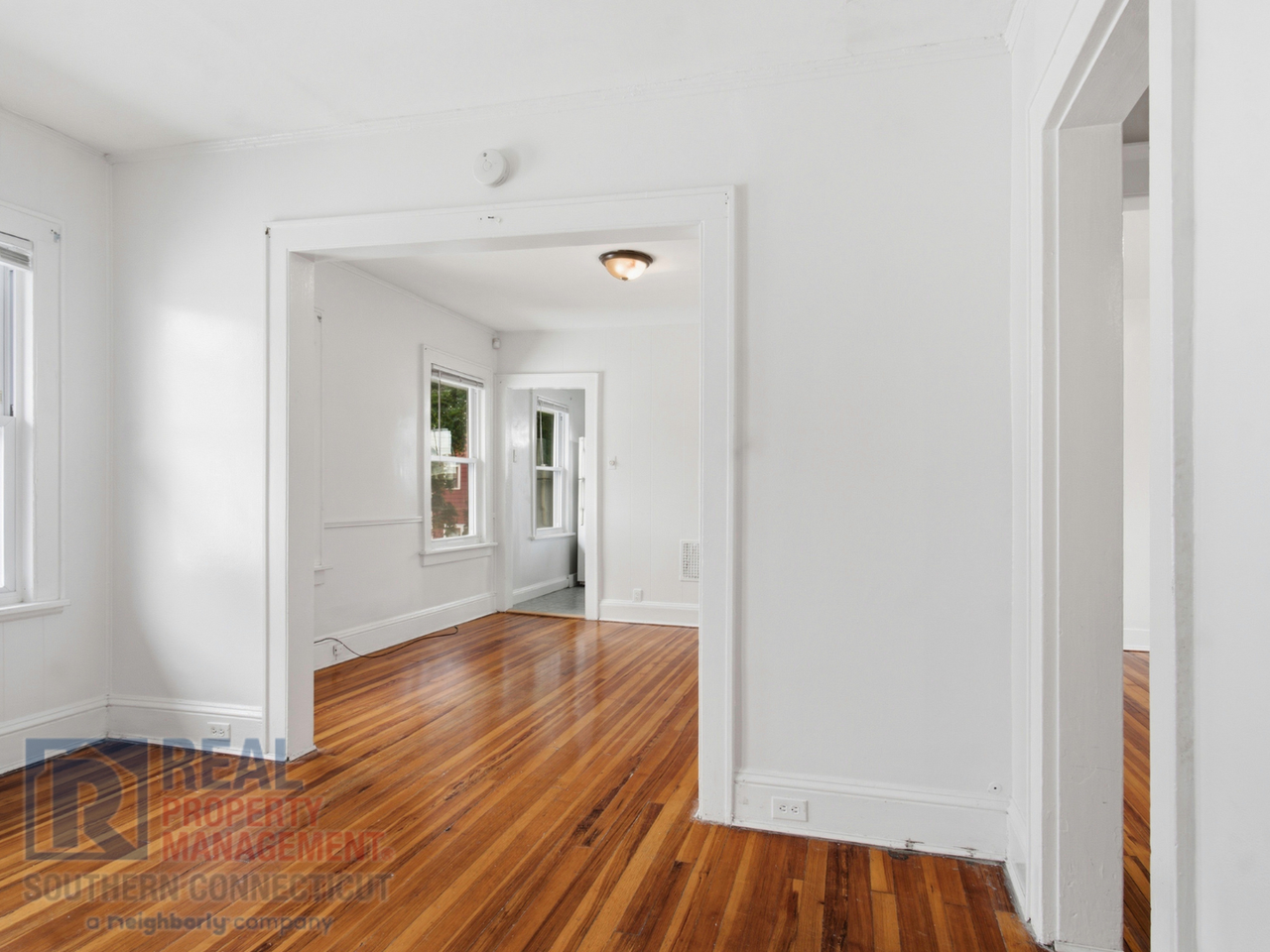 92 Aldine Ave - Photo 7 of 18