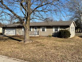 7429 E Tara Ln - Photo 1 of 1