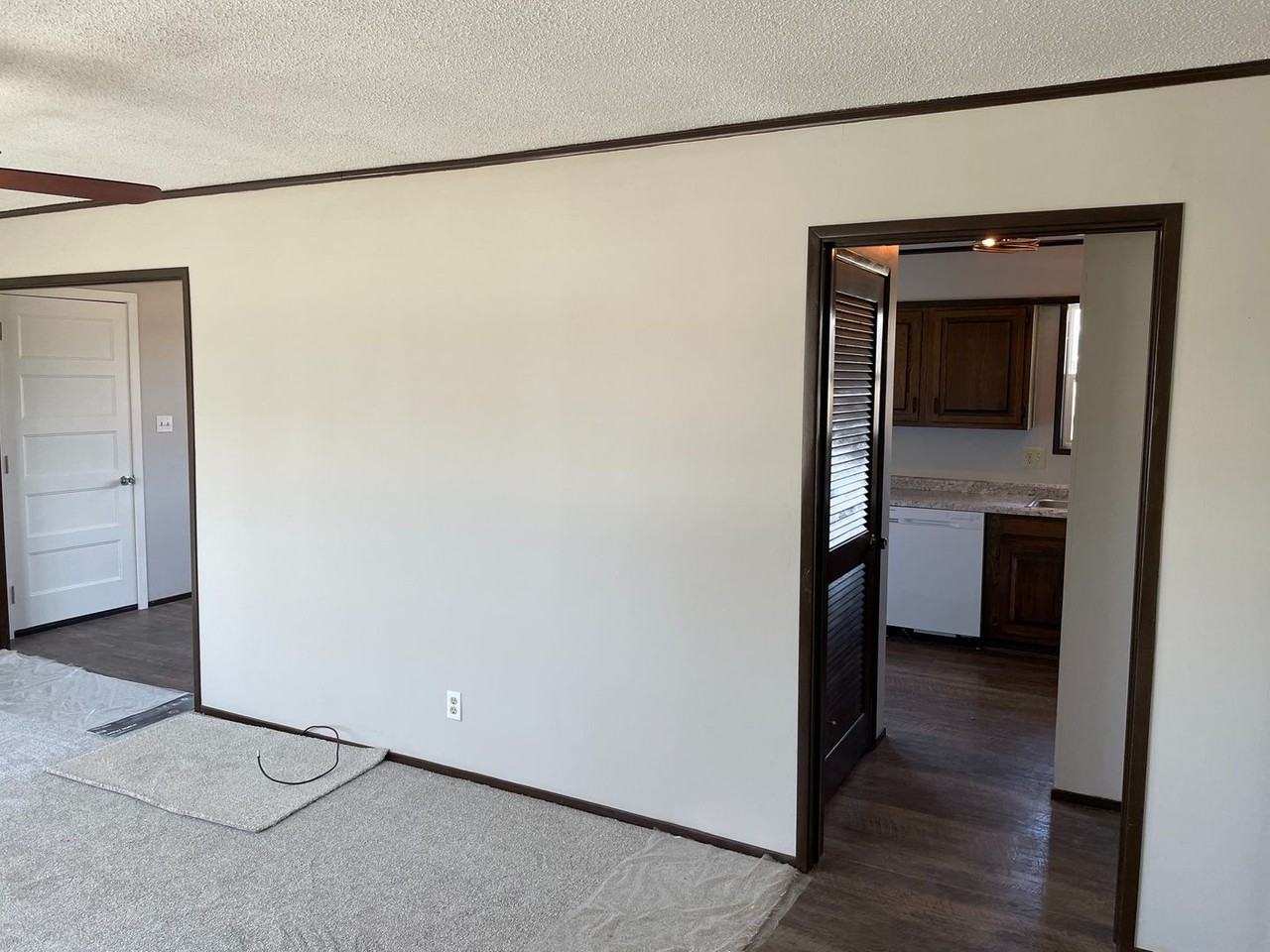 7429 E Tara Ln - Photo 3 of 17
