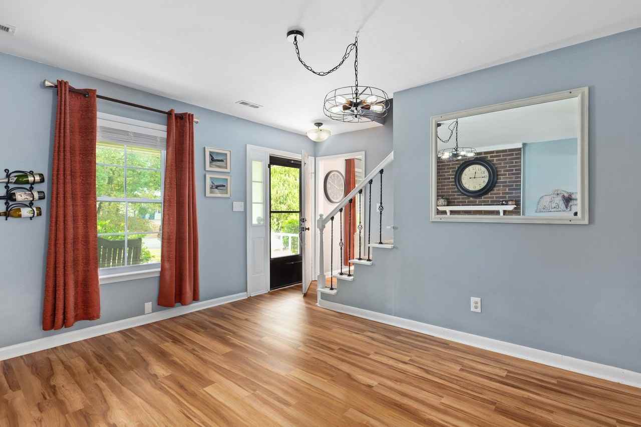 3200 Courtland Dr - Photo 4 of 20