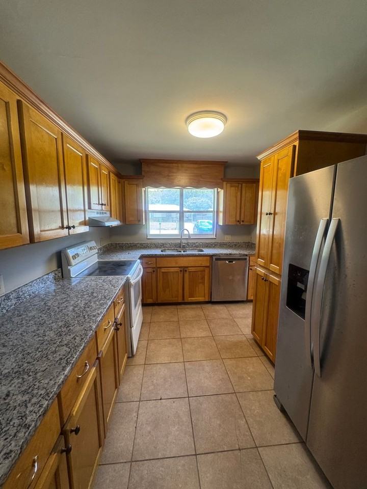 3607 S Georgetown Dr - Photo 7 of 23