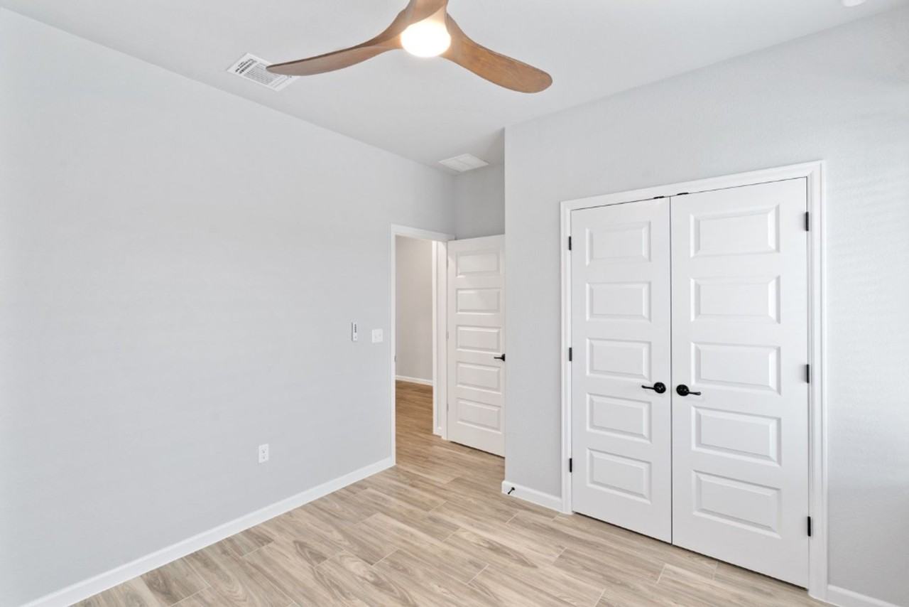 8316 Looksee Ln - Photo 6 of 45