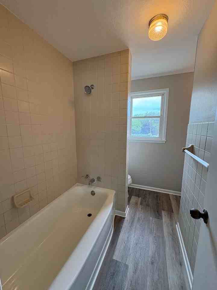 110 29th St Ne - Photo 7 of 8