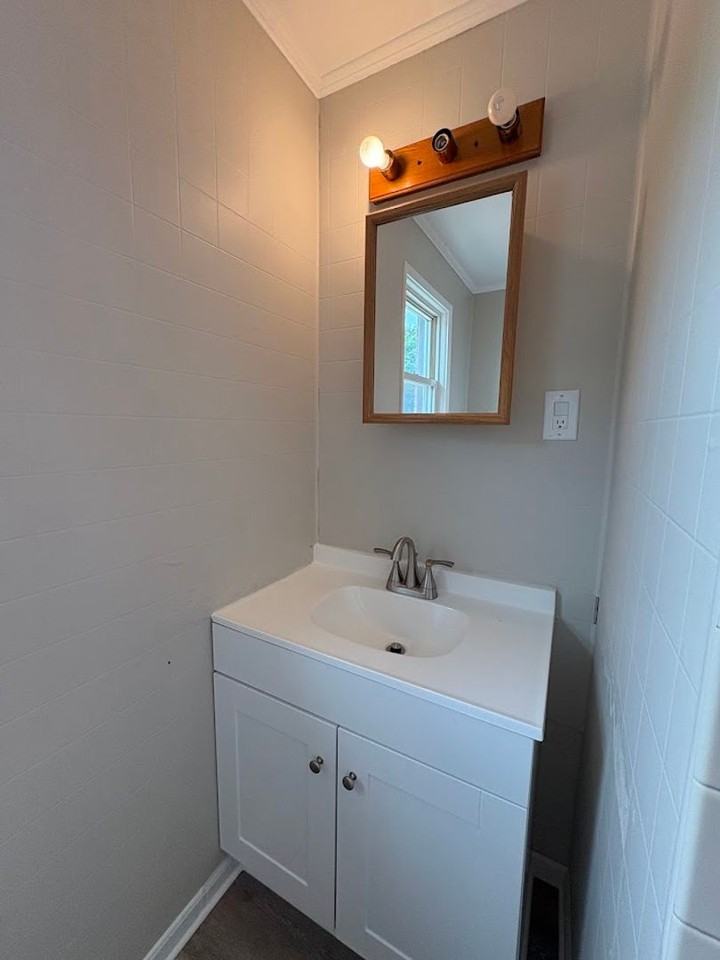 112 29th St Ne - Photo 5 of 8
