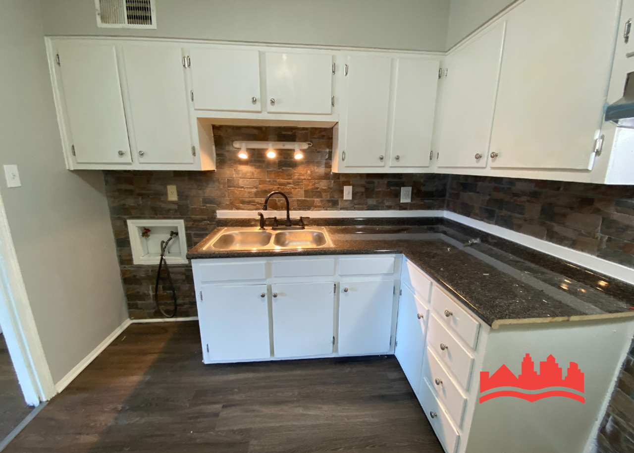 4016 Trevathan Cir - Photo 5 of 15