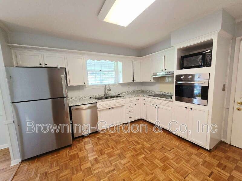 6468 Thunderbird Dr - Photo 3 of 14