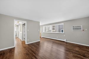 featured image of 985 N Corona St