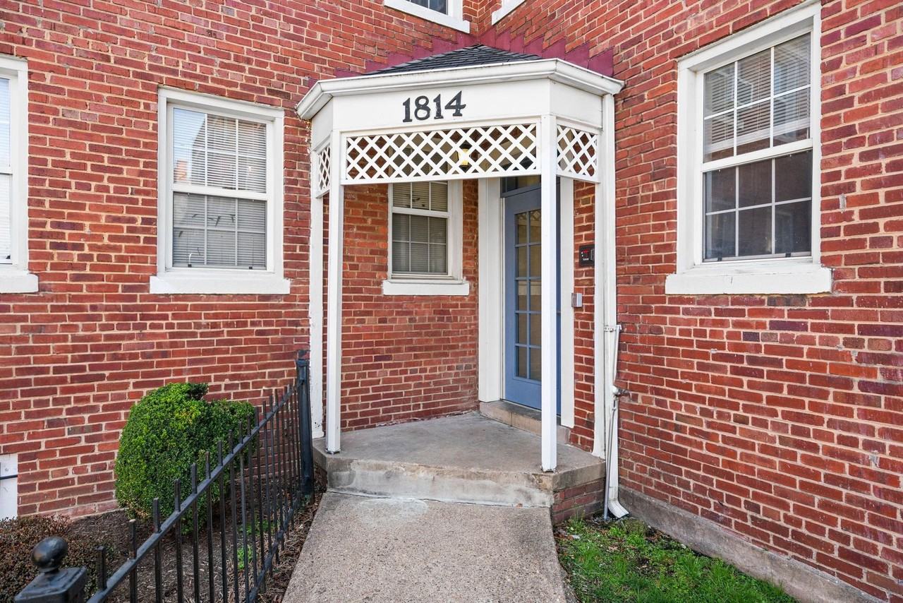1812 HILLSIDE TERRACE - Photo 5 of 32