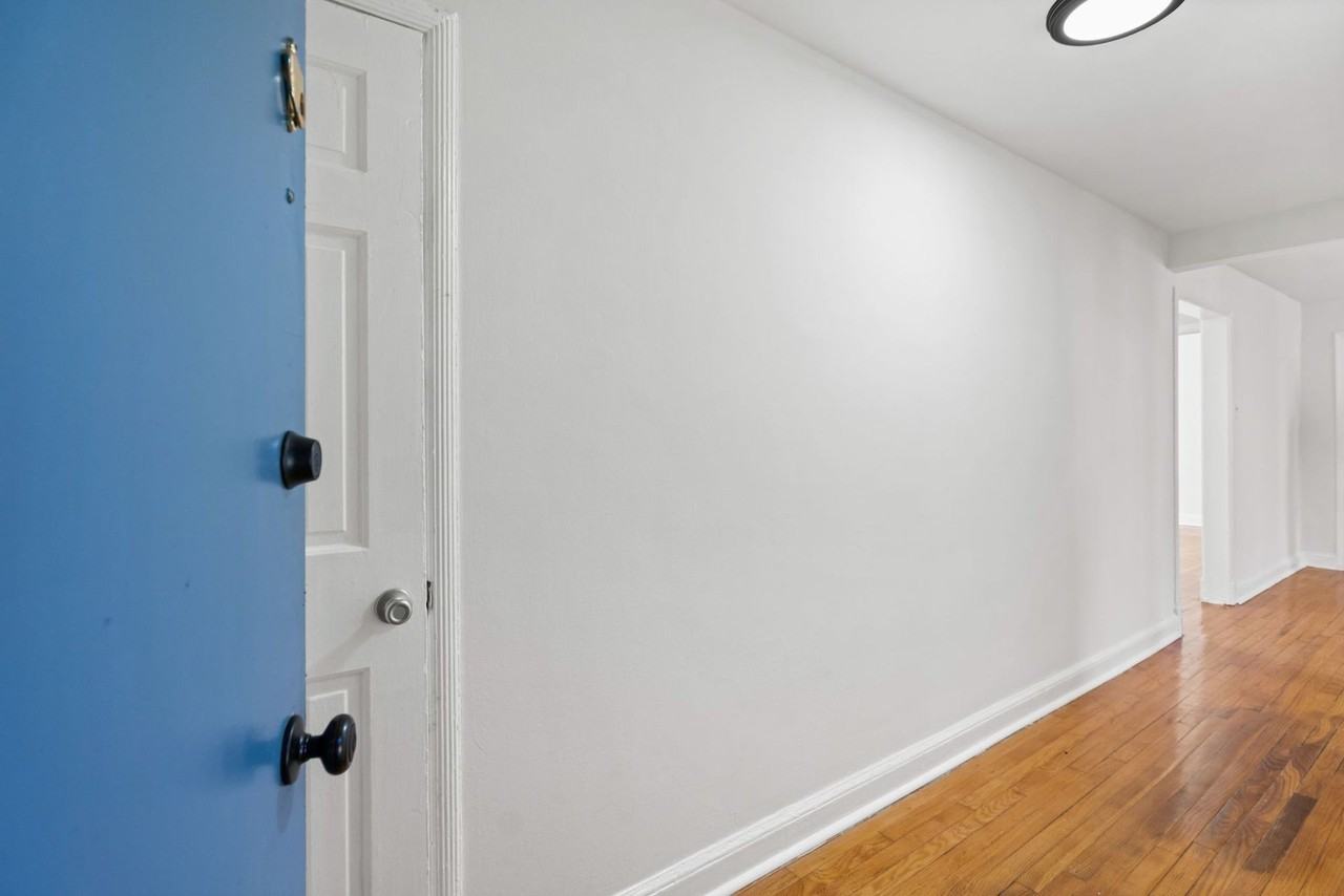 1812 HILLSIDE TERRACE - Photo 7 of 32