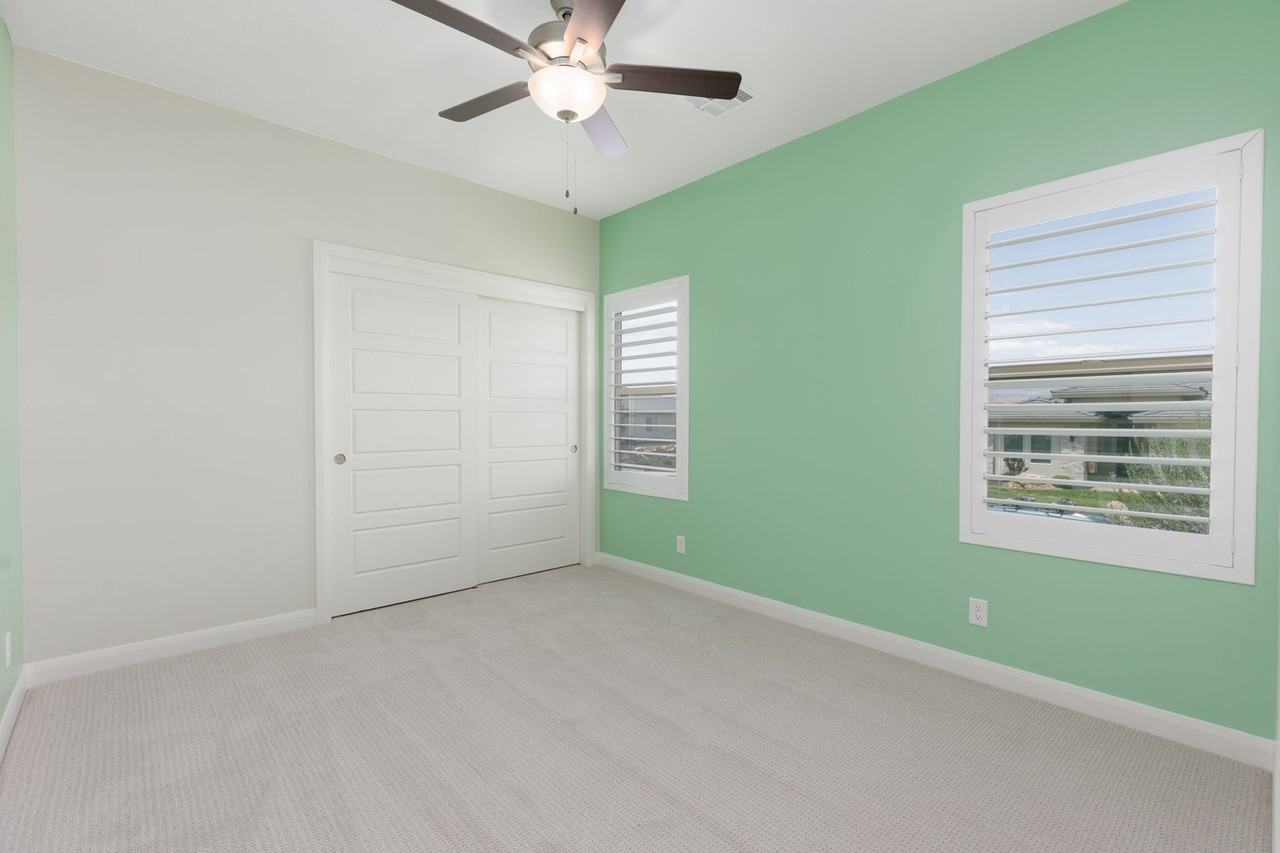 519 S Bracciano Dr - Photo 6 of 33
