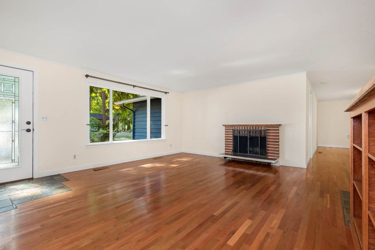 14478 119th Pl Ne - Photo 7 of 28