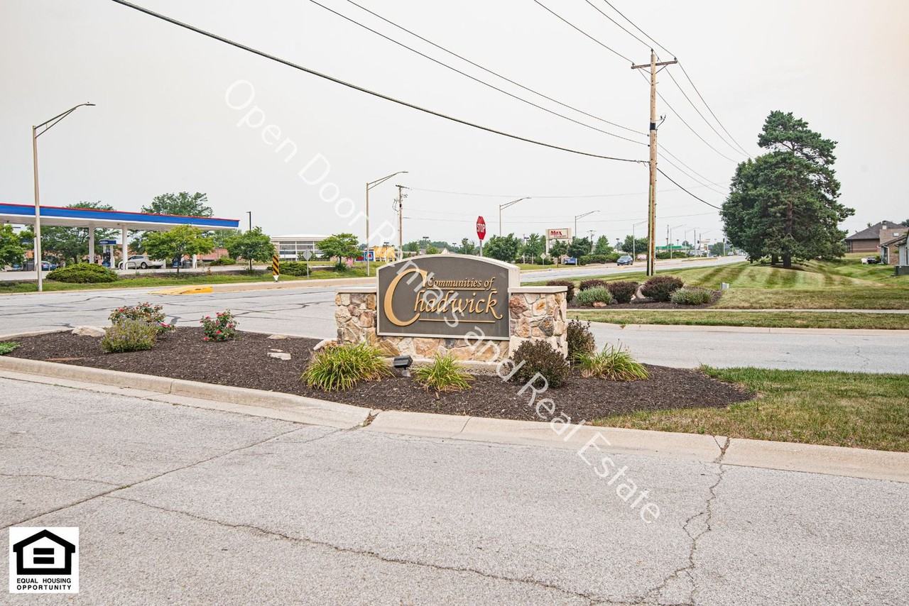 6304 Langwood Blvd - Photo 2 of 26