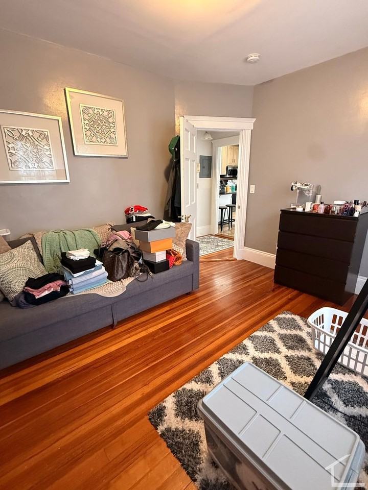 50 Langley Rd - Photo 3 of 5