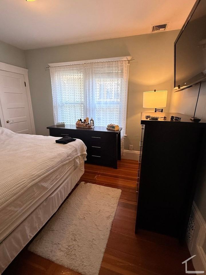 50 Langley Rd - Photo 4 of 5