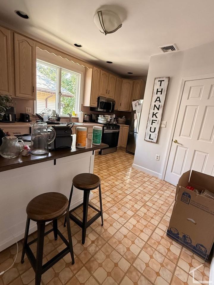 50 Langley Rd - Photo 5 of 5