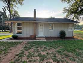 124 Roxie Ln - Photo 1 of 1
