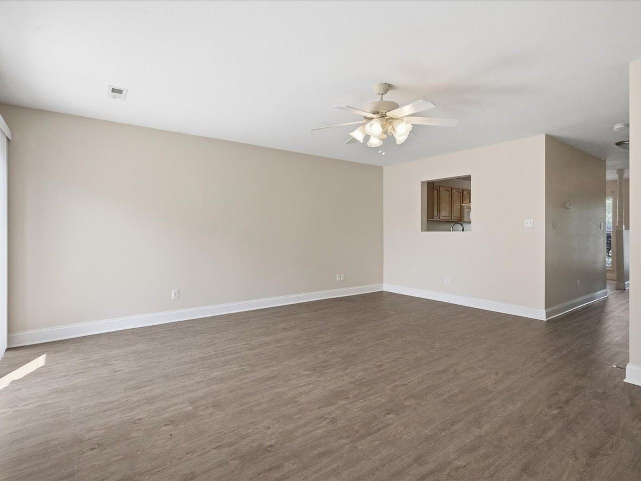 2430 Hallerins Ct - Photo 2 of 14